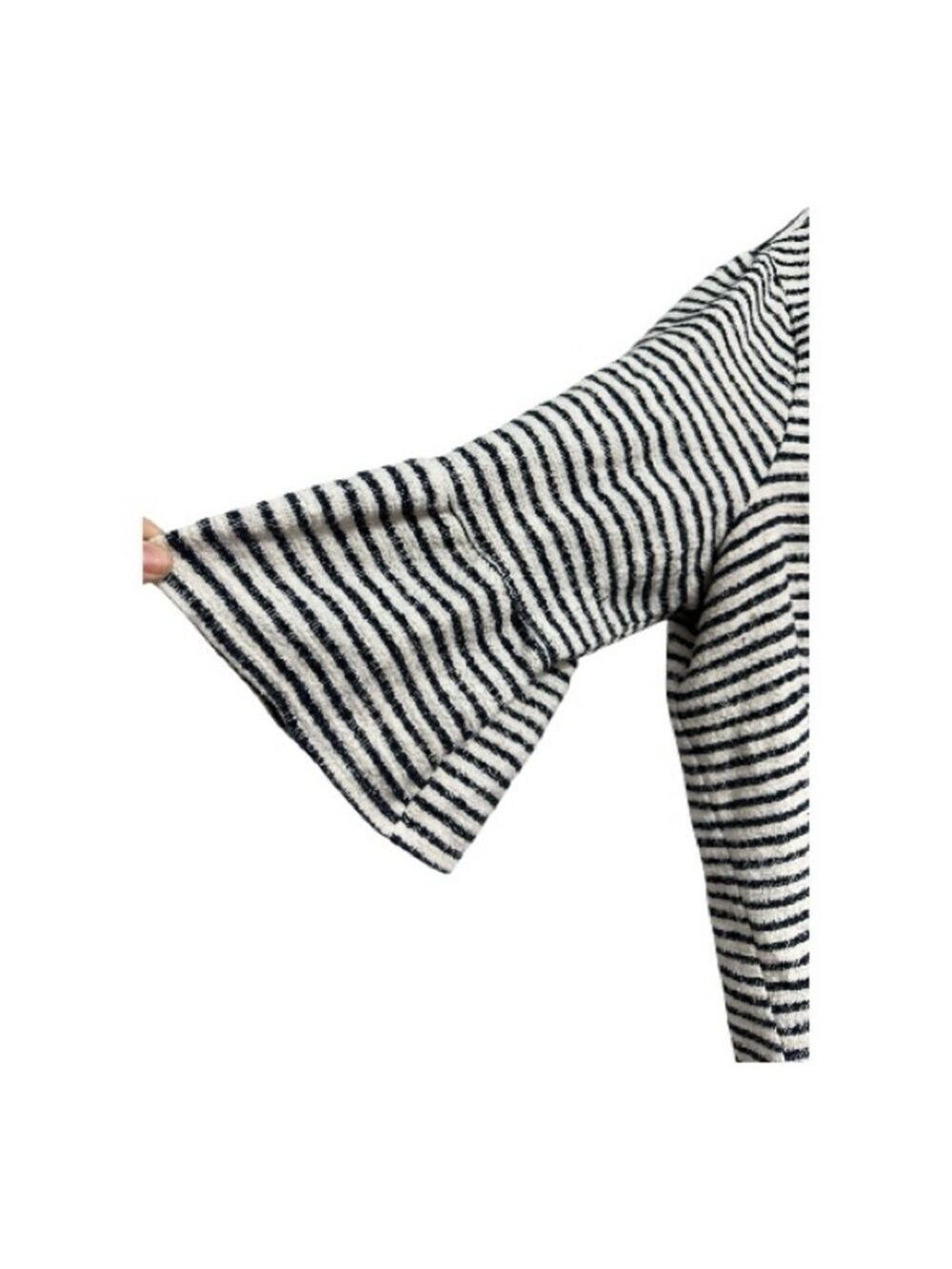 Green Envelope LA Striped Bell-Sleeve Dark Blue & White Top - Picture 5 of 8